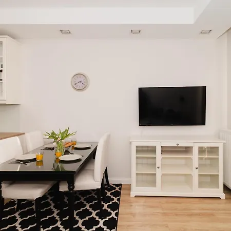 Totu Jaglana Old Town Apartment *